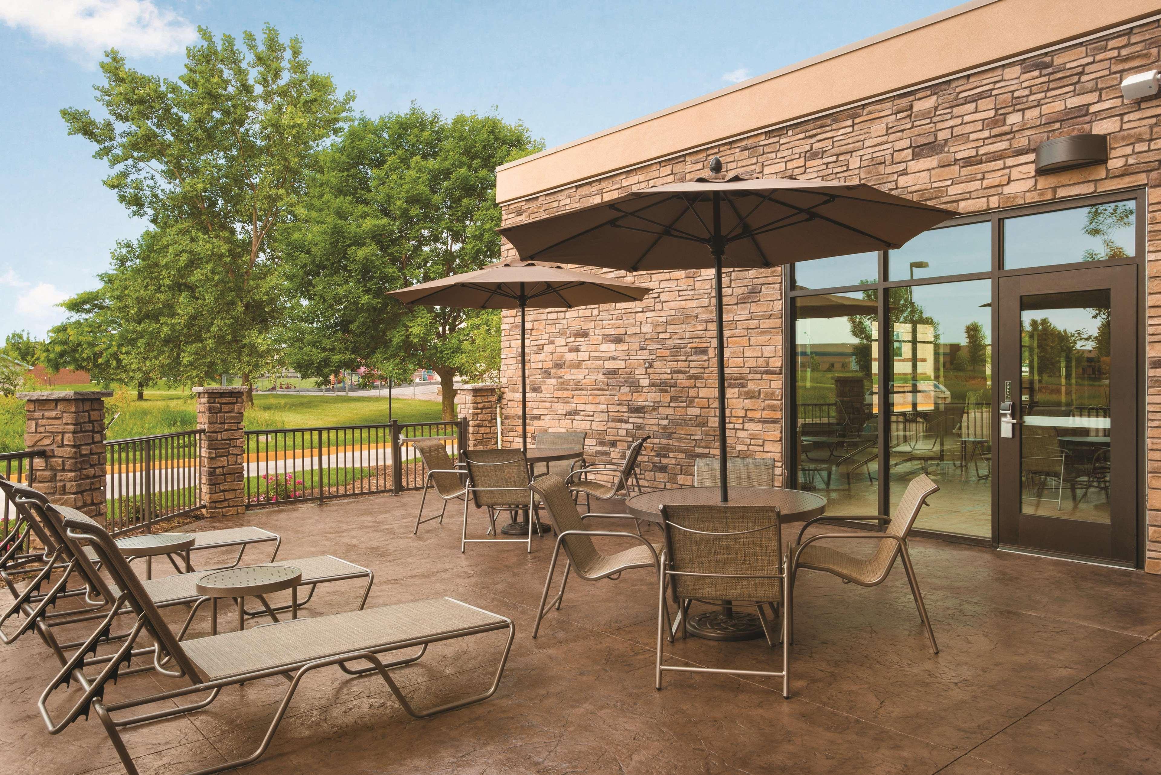 Homewood Suites By Hilton Ankeny Exterior photo